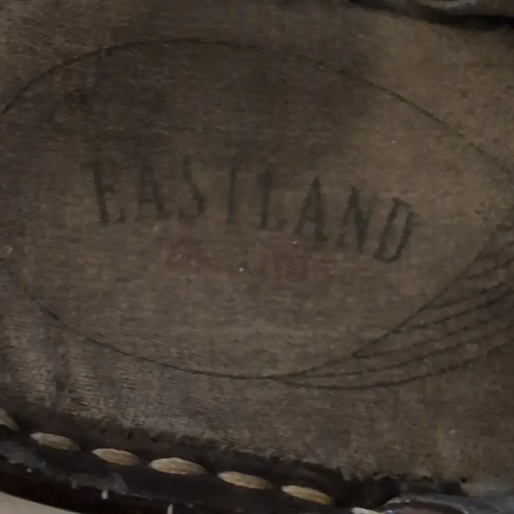 Eastland Vintage Shoes Womens 8M Casual Slip On Mule‎ Clogs Brown Leather Wedge